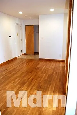 Rented by Mdrn Residential | media 55