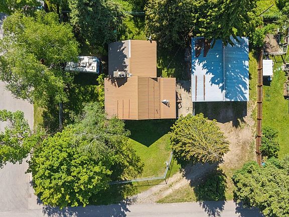 5th image of 501 1st Ave NW
