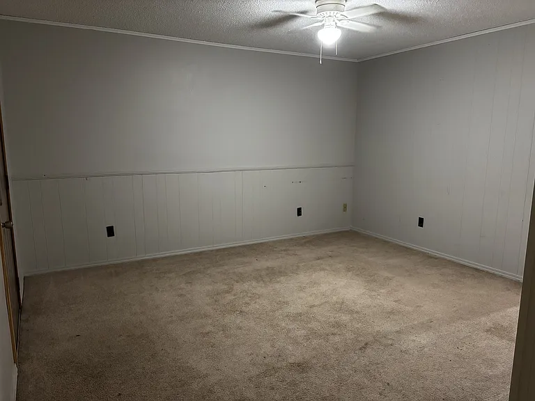710 E O St #4 — Photo 6