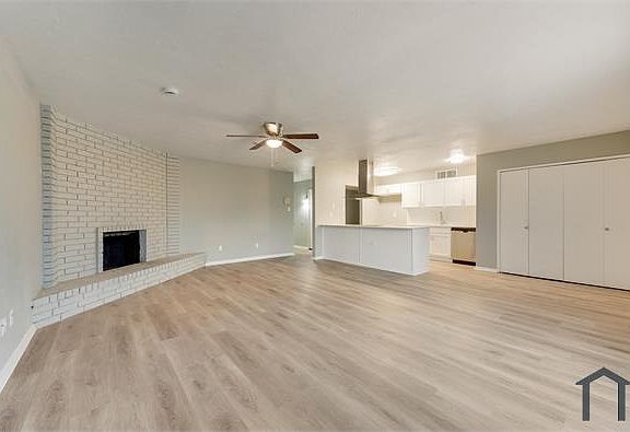 4th image of 5501 King Dr