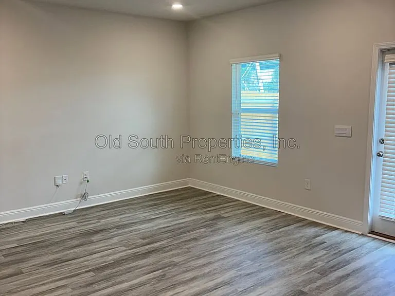 1202 Fairchild Village Dr — Photo 2