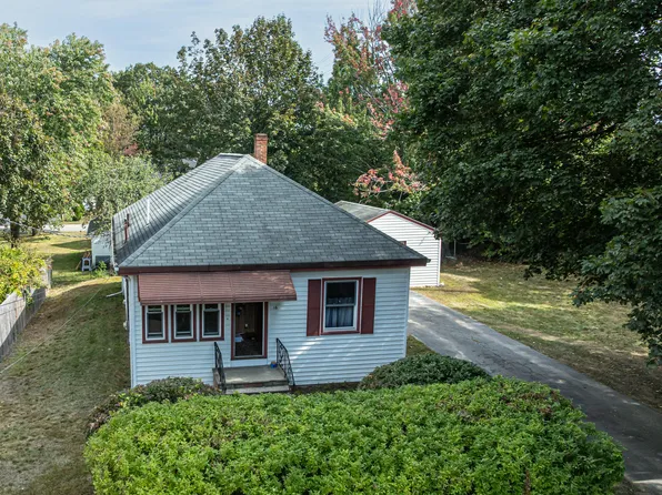 16 Rothay Avenue, South Portland, ME 04106