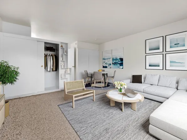 Walkable One-Bedroom Apartments Near the University of Washington