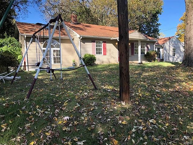 1st image of 72 Fairbrothers Pl