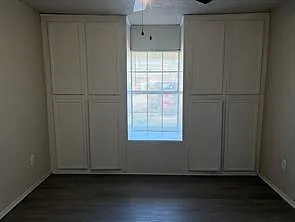 5406 Lyndhurst Dr — Photo 10