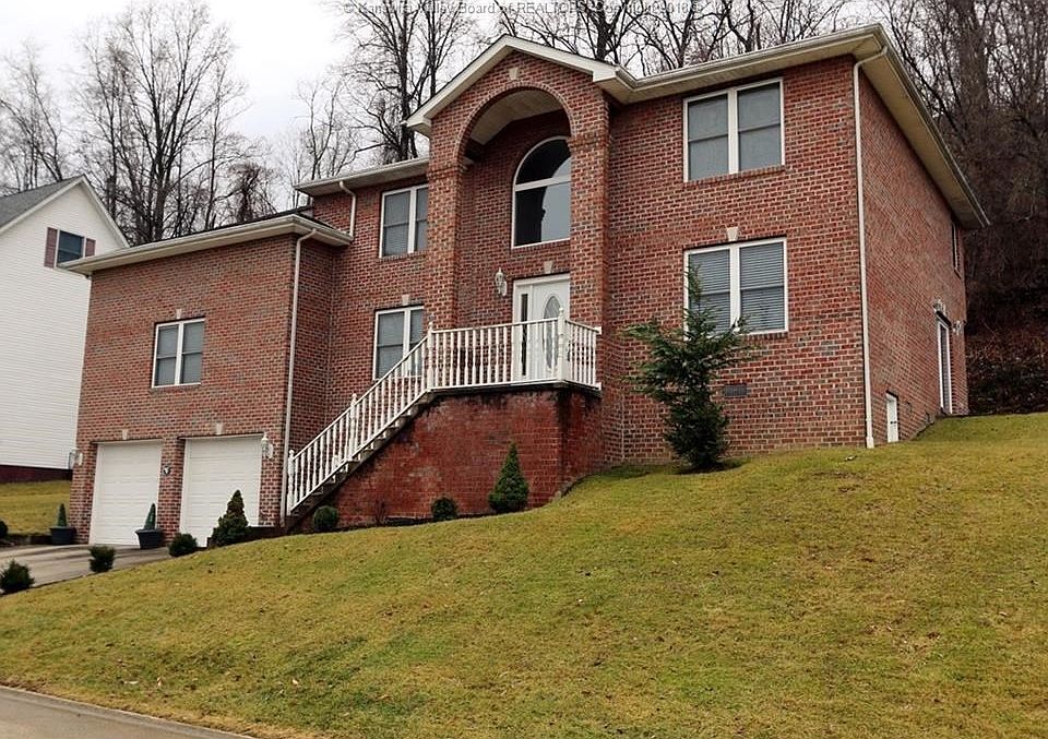 1st image of 515 Woodbridge Dr