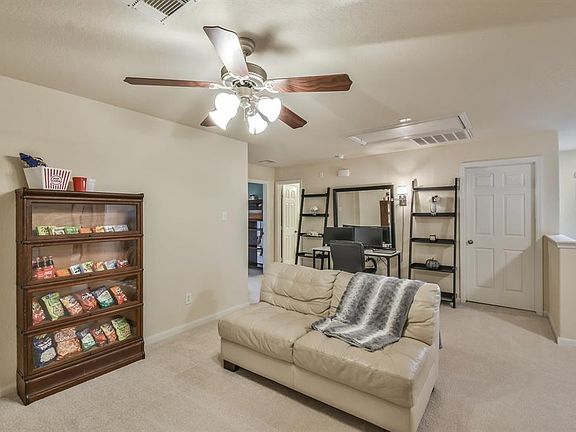 4th image of 12918 Iris Garden Ln