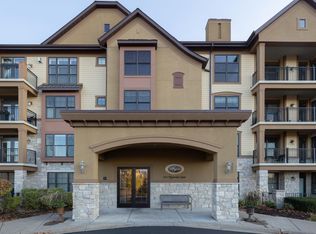 1320 Riverside Ln APT 200, Mendota Heights, MN 55118