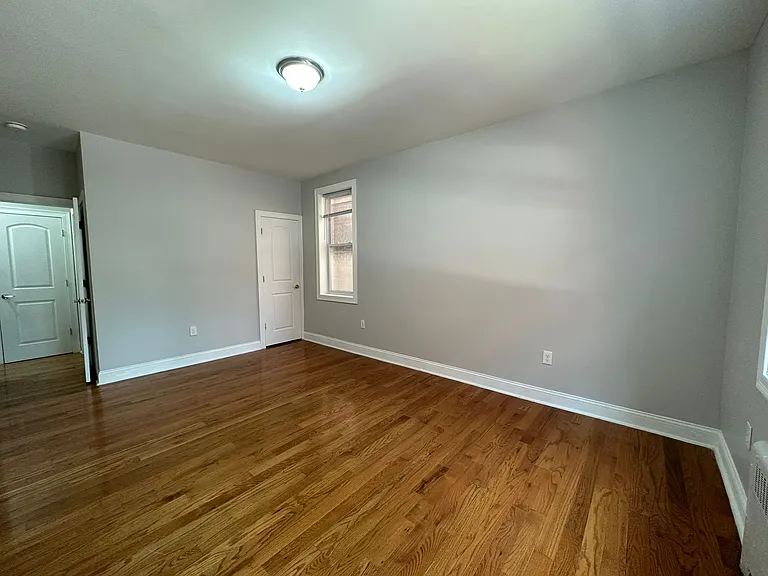 1 Britton St #B1E — Photo 5