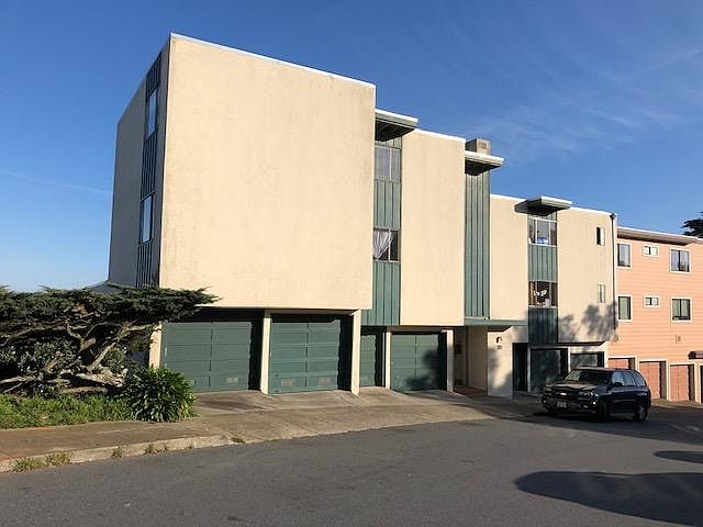 1st image of 70 Crestline Dr APT 3