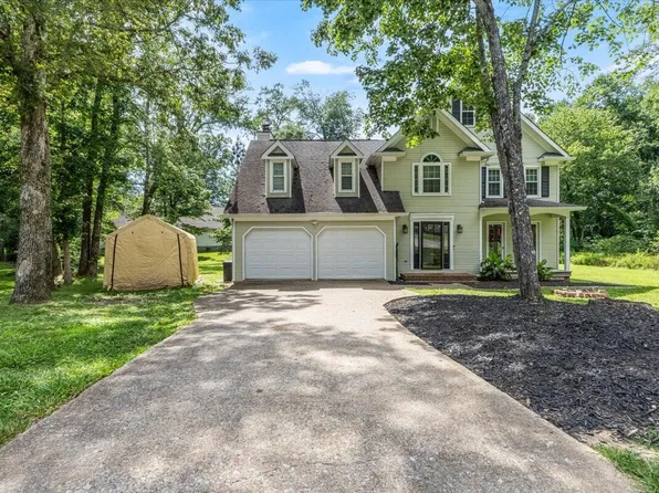 2416 Mourning Dove Ln, Signal Mountain, TN 37377