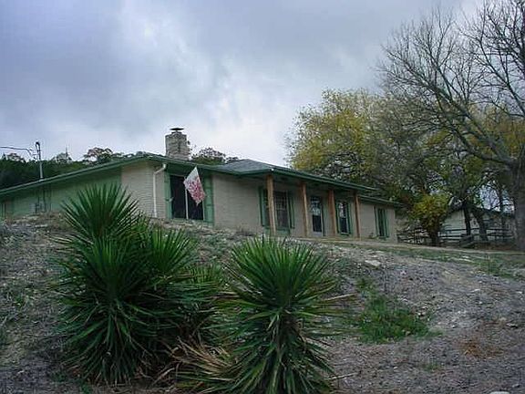 2nd image of 1500 Katy Ln