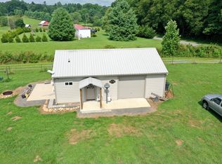 2178 Pilot View Rd, Hillsville, VA 24343