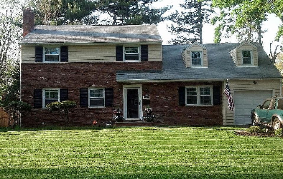 2nd image of 110 Remington Ave