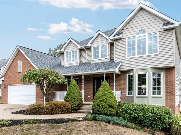 627 Alex Ct, Cranberry Township, PA 16066