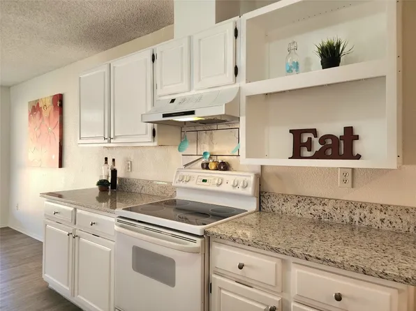 2205 Idlewood Dr, Garland, TX 75040