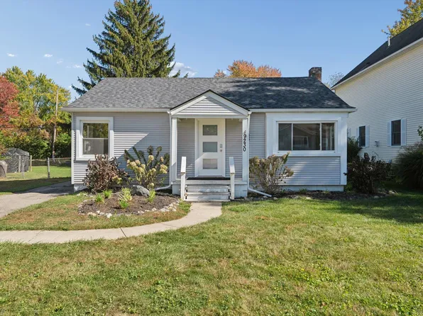 9230 Brookline Ave, Plymouth, MI 48170