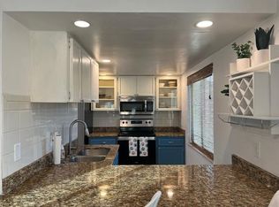 2211 Bay Blvd #3, Indian Rocks Beach, FL 33785