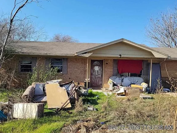 1222 C Ave, Randlett, OK 73562