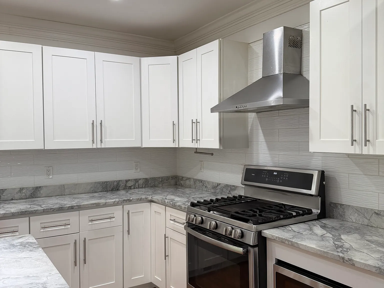 2 bed, 1160 sqft, $2,800 — Photo 4