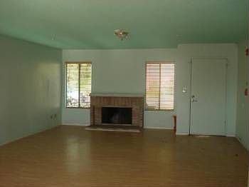 2nd image of 8595 Innsdale Ln