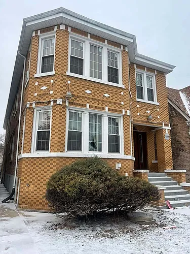 7022 S Maplewood Ave #G Photo 1