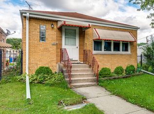 3723 N Cumberland Ave, Chicago, IL
