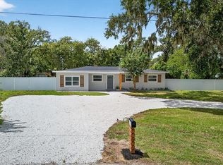 1810 Alcorn Rd, Valrico, FL 33596