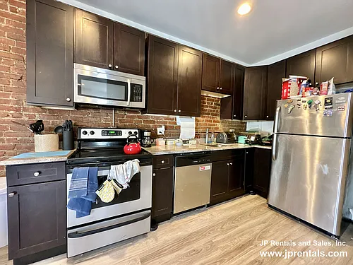 18 Hyde Park Ave #6 Photo 1