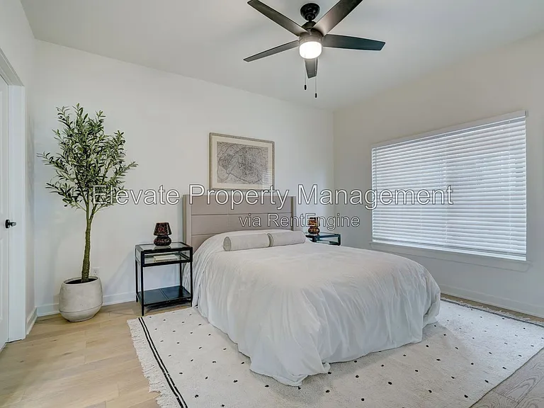 1616 NW 17th St #16 — Photo 19