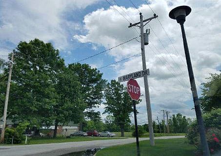 2nd image of 101 Maryland Dr