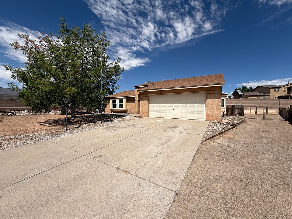 1st image of 1609 Blue Quail Ct NE
