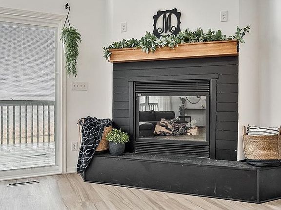 5th image of 186 Lake Summerset Rd