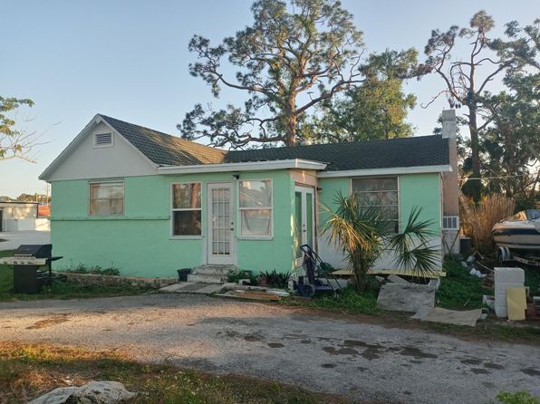 45 W Green St