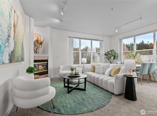 16275 NE 85th St APT 316, Redmond, WA 98052