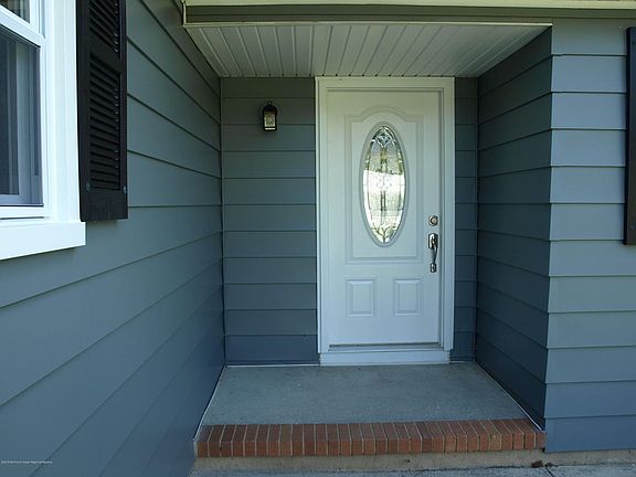 2nd image of 127 Biabou Dr