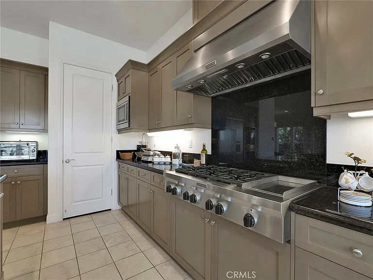 11911 Ancona Way — Photo 25