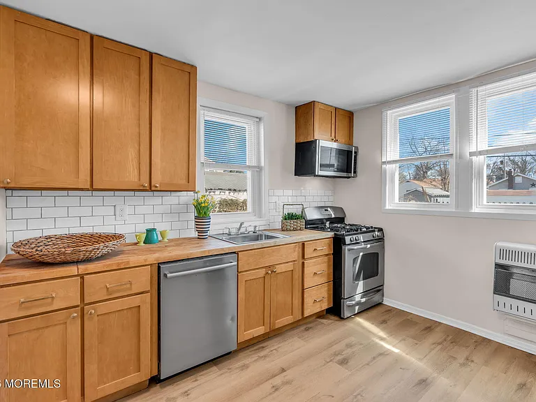 282 Carr Ave #2 — Photo 7