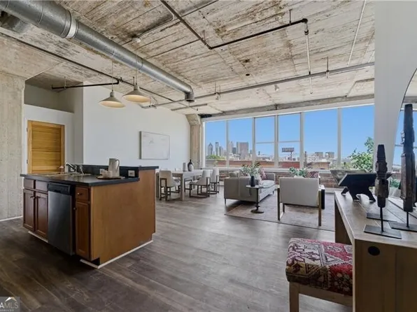 505 Whitehall St SW APT 401, Atlanta, GA 30303