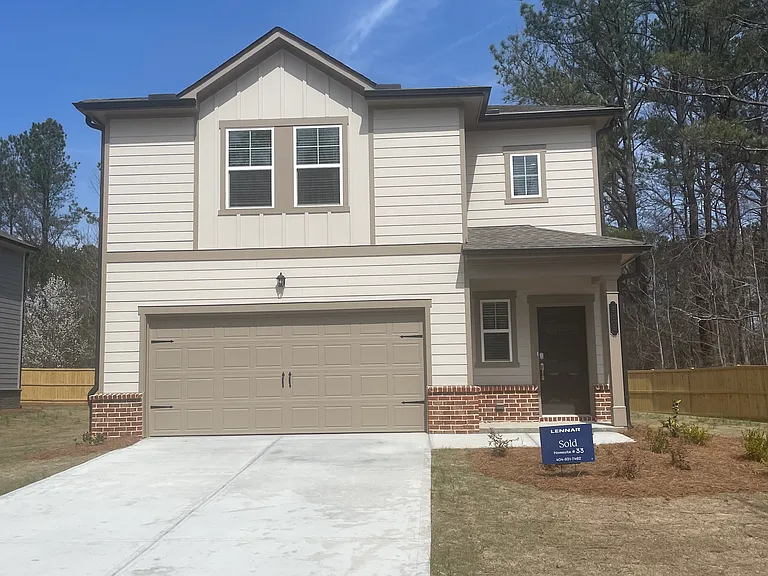 966 Evergreen Rd — Photo 2