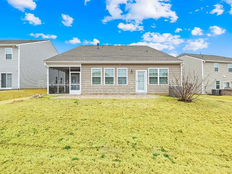 2207 Restina Dr — Photo 29