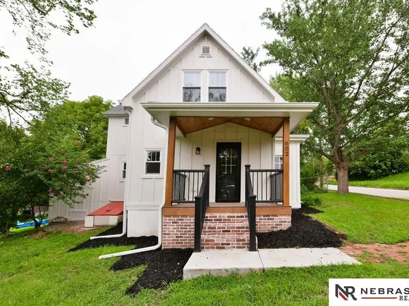 602 Avenue F, Plattsmouth, NE 68048