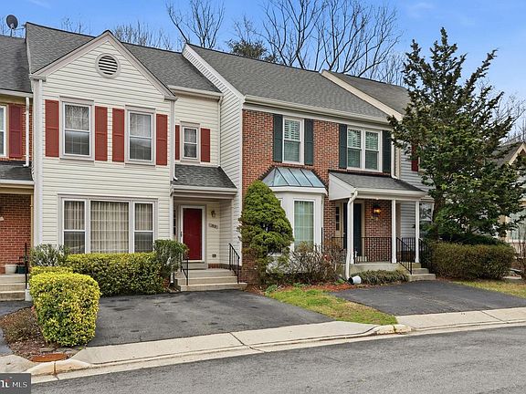 2nd image of 7419 Ridge Oak Ct
