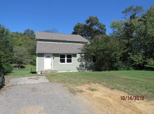 417 Oakcrest Rd, Knoxville, TN 37912