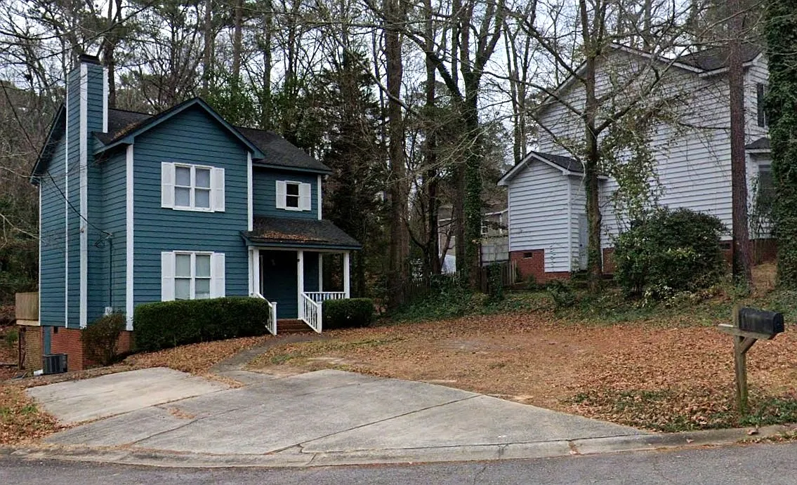 3 bed, 2.5 bath, 1568 sqft, $2,200 — Photo 1