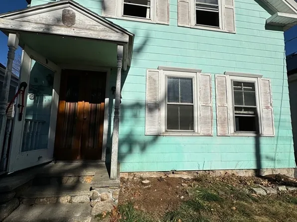 84 Ironstone St, Millville, MA 01529