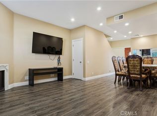14256 Victory Blvd APT 3, Van Nuys, CA 91401