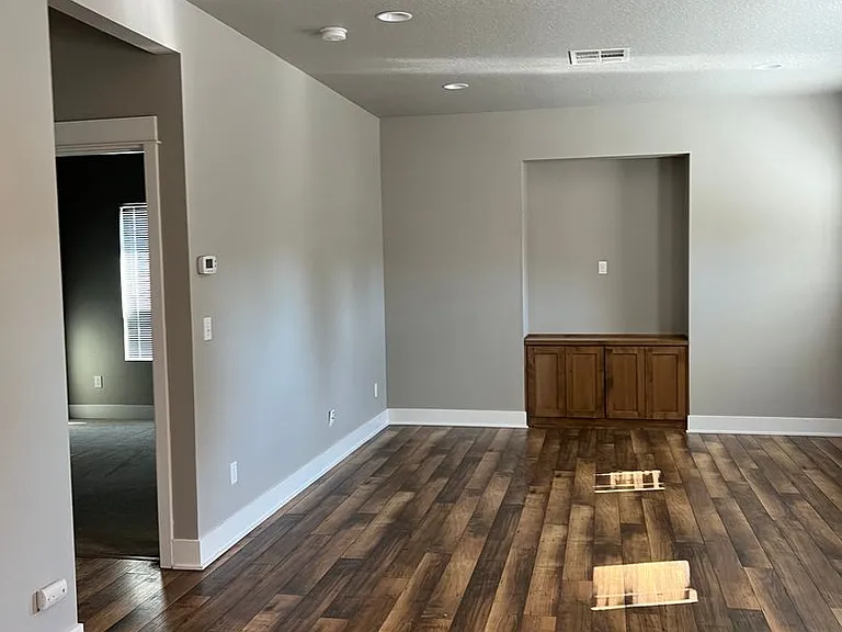 1908 Alder St — Photo 5