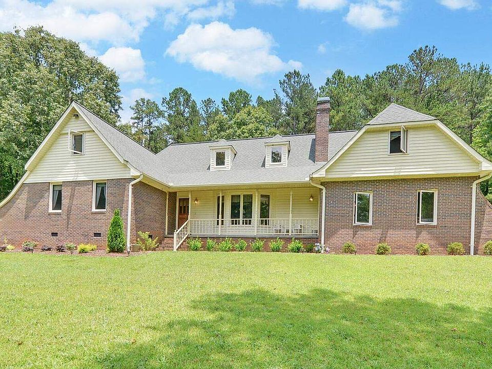 39 Brookstone Dr Toccoa GA 30577 Zillow