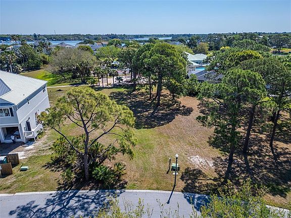 4th image of HARBOUR WATCH DRIVE LOT 68